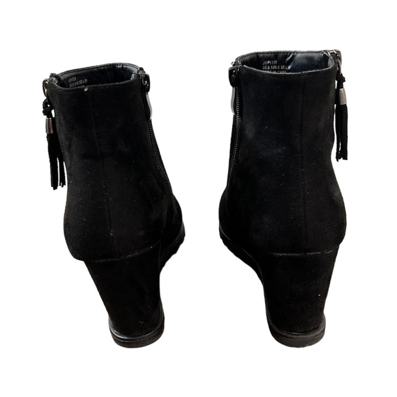 Black Wedge Bootie size 8.5 - Picture 2 of 8